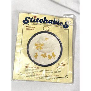 new stitchables trapunto 7504 mama goose